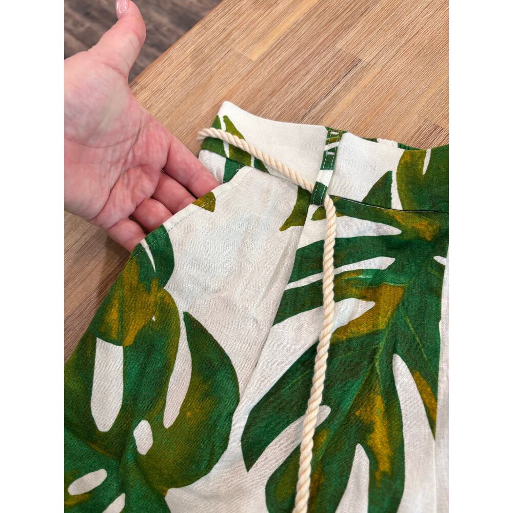 Joie Tropical Print Linen Shorts with Tassles Size Small - Picture 5 of 9
